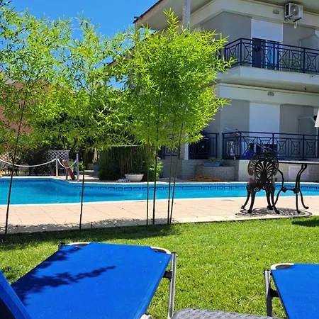 Aparthotel George 3*